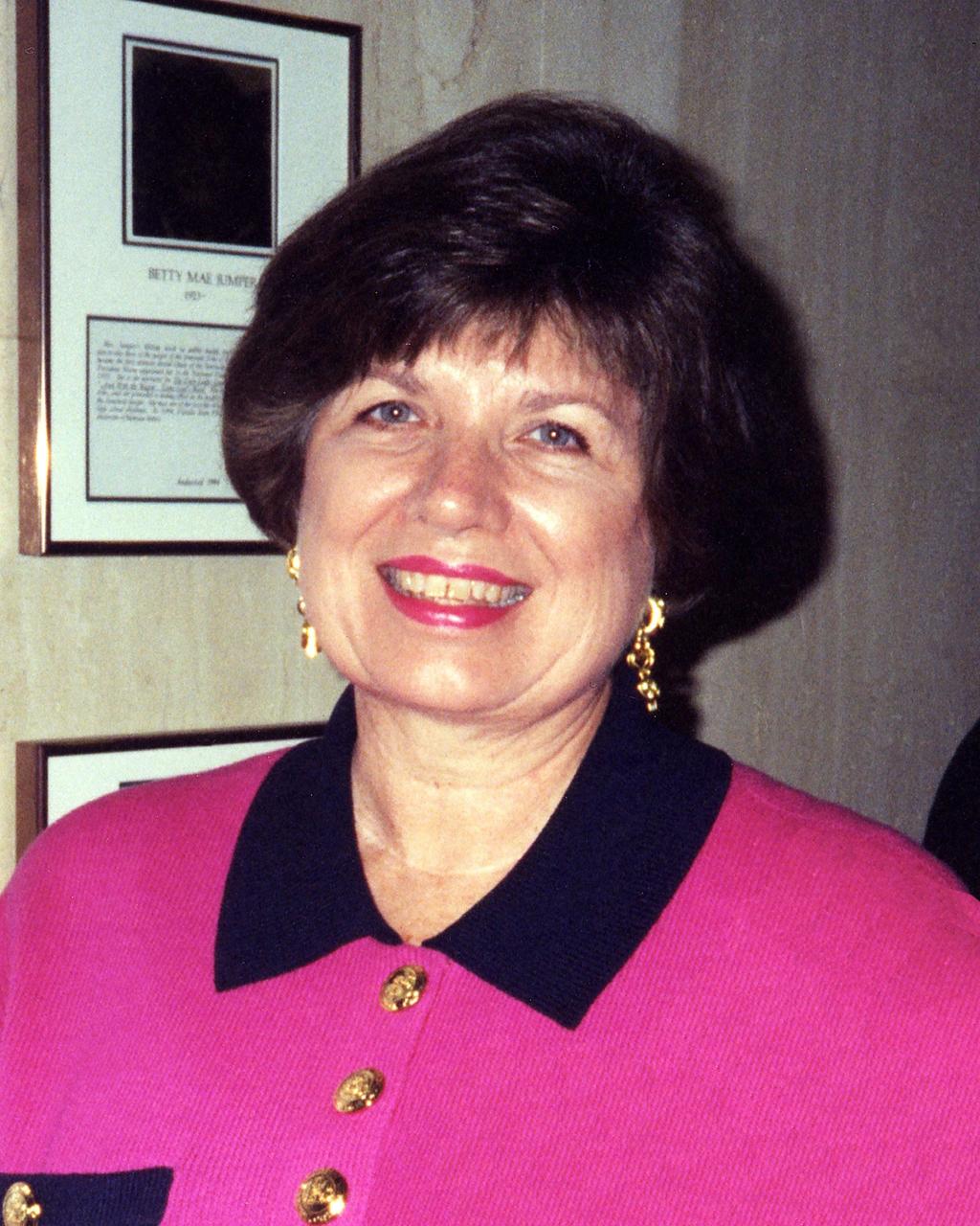 KENNEDY SPACE CENTER, FLA. -- Official portrait of JoAnn Morgan, director, External Relations and Business Development.