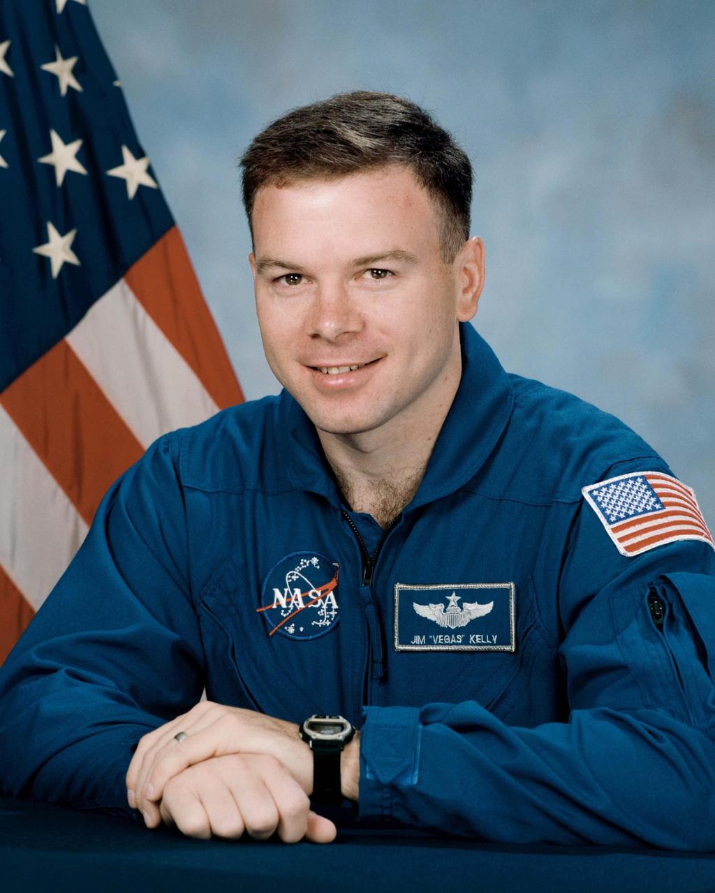 KENNEDY SPACE CENTER, FLA.  -  Official portrait of James M. Kelly, pilot on mission STS-114.