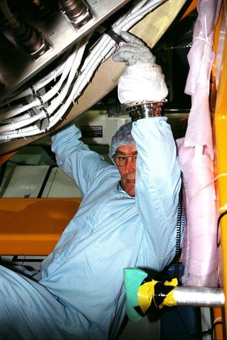 STS-88 First Crew at SSP