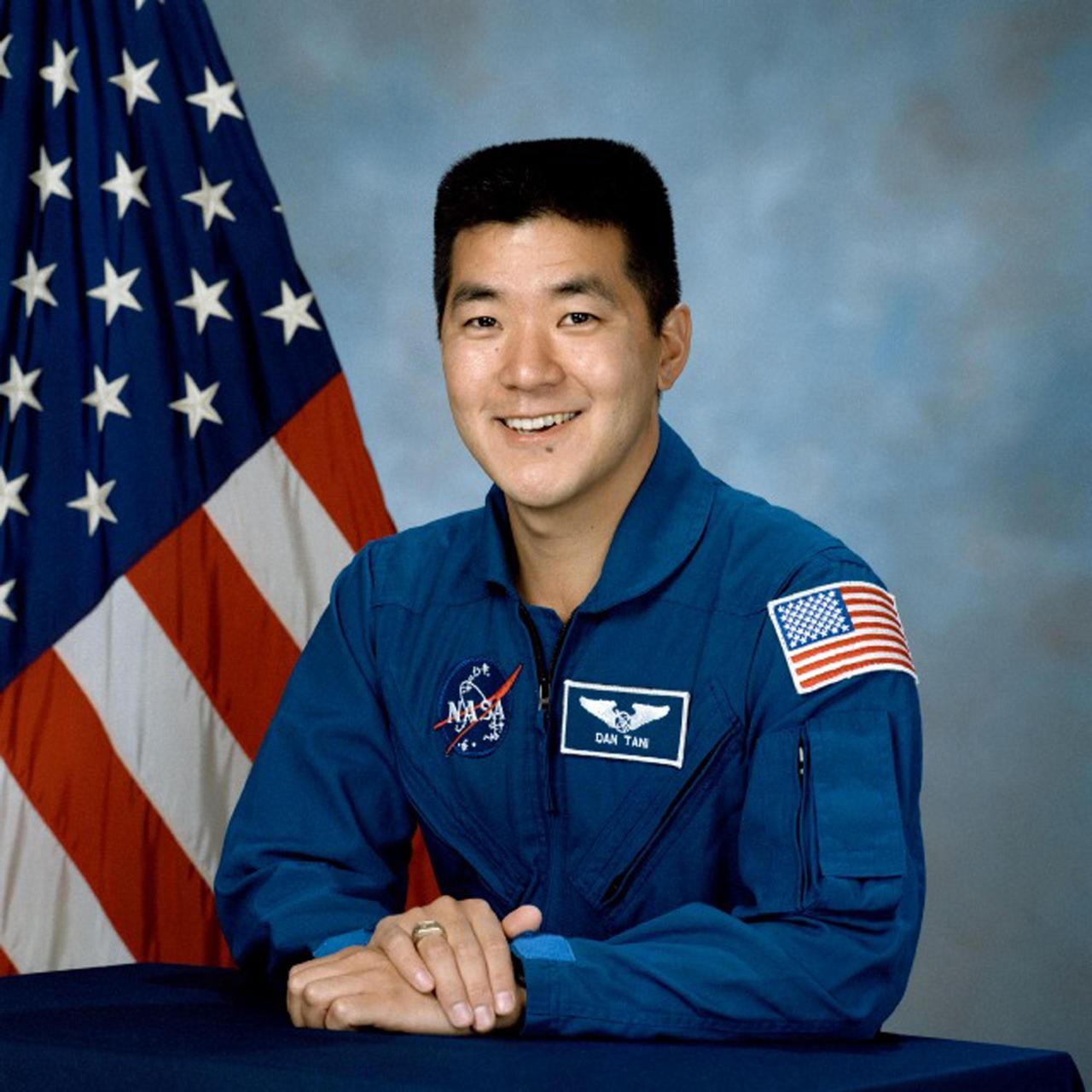 JOHNSON SPACE CENTER, HOUSTON, TEXAS -- (596-16634) --Official portrait of Astronaut Candidate Dan Tani