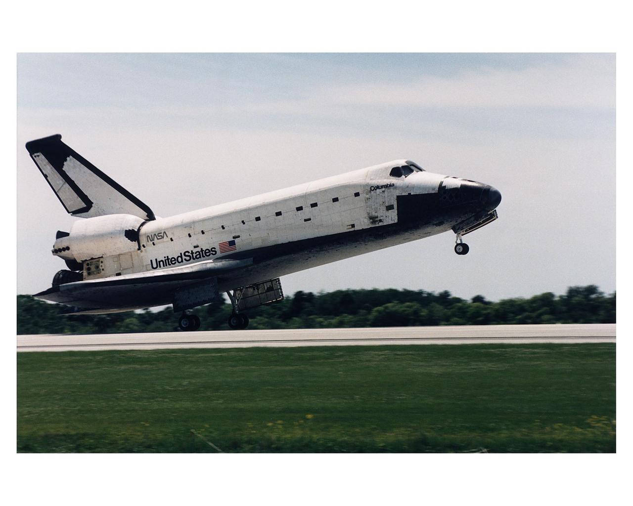 KENNEDY SPACE CENTER, FLA. -- The Space Shuttle Columbia touches down on Runway 33 at KSC's Shuttle Landing Facility at 2:33:11 p.m. EDT, April 8, to conclude the Microgravity Science Laboratory-1 (MSL-1) mission. At main gear touchdown, the STS-83 mission duration was 3 days, 23 hours, 12 minutes. The planned 16-day mission was cut short by a faulty fuel cell. This is only the third time in Shuttle program history that an orbiter was brought home early due to mechanical problems. This was also the 36th KSC landing since the program began in 1981. Mission Commander James D. Halsell, Jr. flew Columbia to a perfect landing with help from Pilot Susan L. Still. Other crew members are Payload Commander Janice E. Voss; Mission Specialists Michael L. Gernhardt and Donald A. Thomas; and Payload Specialists Roger K. Crouch and Gregory T. Linteris. In spite of the abbreviated flight, the crew was able to perform MSL-1 experiments. The Spacelab-module-based experiments were used to test some of the hardware, facilities and procedures that are planned for use on the International Space Station and to conduct combustion, protein crystal growth and materials processing investigations