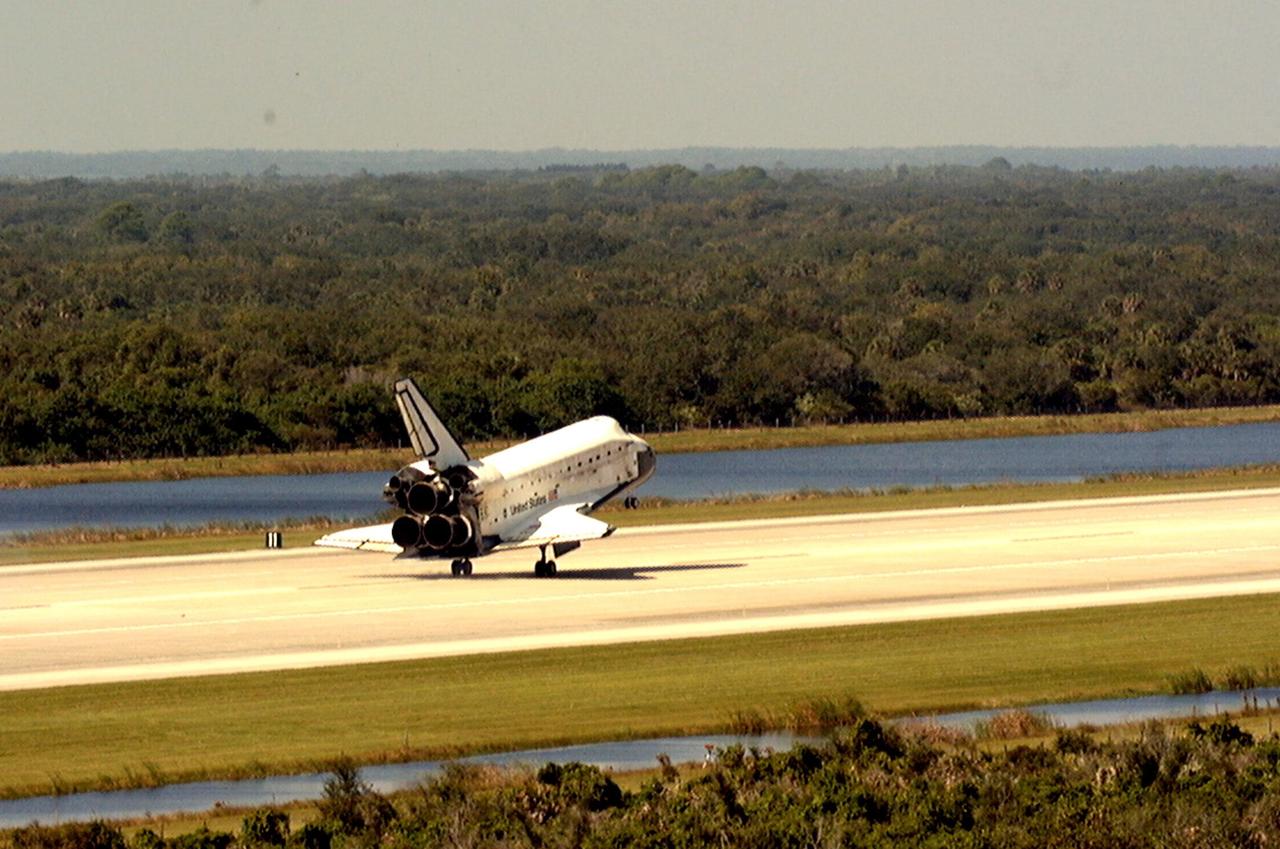Orbiter Discovery touches down on runway 33 at the Shuttle Landing Facility after a successful 3.6-million-mile voyage on mission STS-95