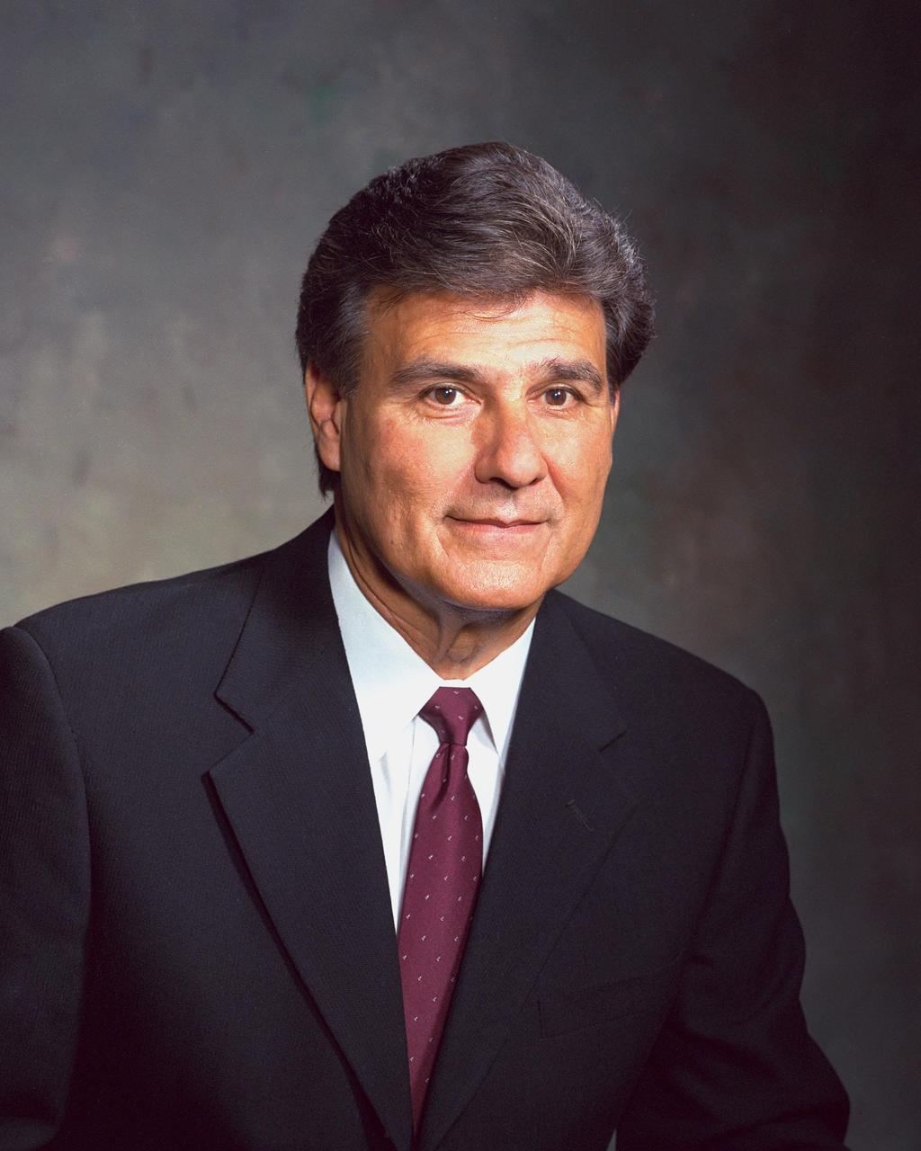 KENNEDY SPACE CENTER, FLA. -- Official portrait of Kenny E. Aguilar, director, Equal Opportunity Program Office.