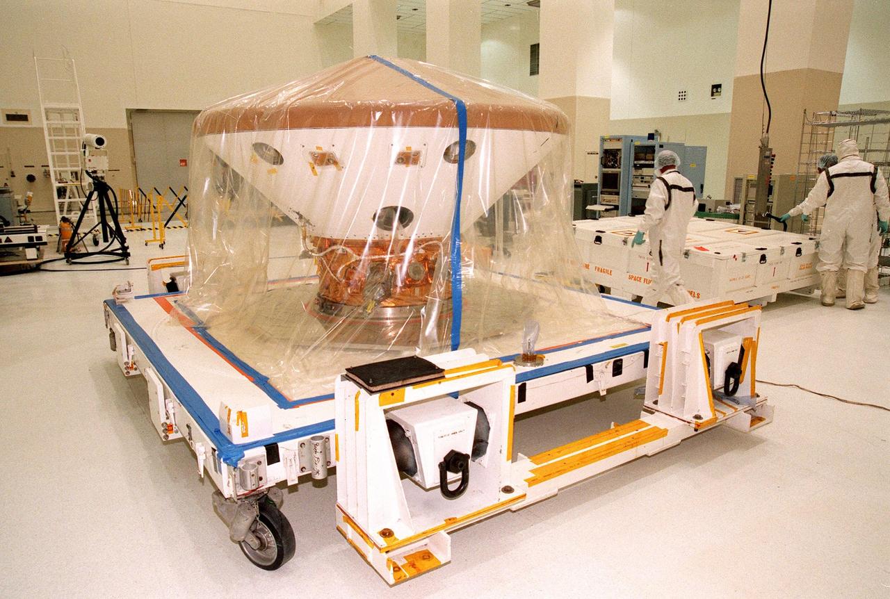 KENNEDY SPACE CENTER, FLA. -- The Mars Polar Lander awaits testing in the Spacecraft Assembly and Encapsulation Facility-2 (SAEF-2). The Mars Polar Lander is targeted for launch from Cape Canaveral Air Station aboard a Delta II rocket on Jan. 3, 1999. The solar-powered spacecraft is designed to touch down on the Martian surface near the northern-most boundary of the south pole in order to study the water cycle there. The lander also will help scientists learn more about climate change and current resources on Mars, studying such things as frost, dust, water vapor and condensates in the Martian atmosphere