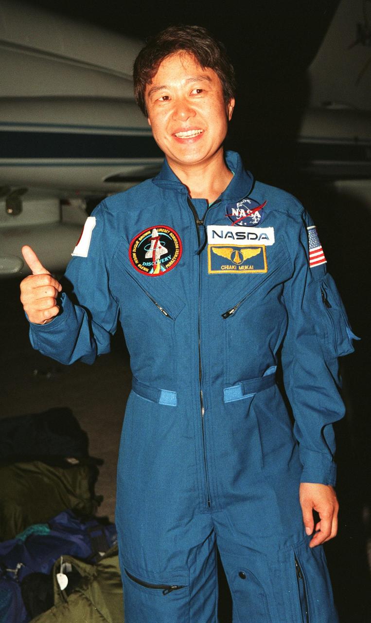 STS-95 Payload Specialist Chiaki Mukai, representing the National Space Development Agency of Japan (NASDA), gives a thumbs up after her arrival aboard a T-38 jet aircraft at the Shuttle Landing Facility at KSC. Mukai and the rest of the crew are at KSC to participate in a Terminal Countdown Demonstration Test (TCDT). The TCDT includes mission familiarization activities, training in emergency exit from the orbiter and launch pad, and a simulated main engine cut-off exercise. The other members on the mission are Mission Commander Curtis L. Brown, Pilot Steven W. Lindsey; Mission Specialists Scott E. Parazynski, Stephen K. Robinson, and Pedro Duque of Spain, representing the European Space Agency (ESA); and Payload Specialist John H. Glenn Jr., senator from Ohio. The STS-95 mission, scheduled for liftoff on Oct. 29, includes research payloads such as the Spartan solar-observing deployable spacecraft, the Hubble Space Telescope Orbital Systems Test Platform, the International Extreme Ultraviolet Hitchhiker, as well as the SPACEHAB single module with experiments on space flight and the aging process