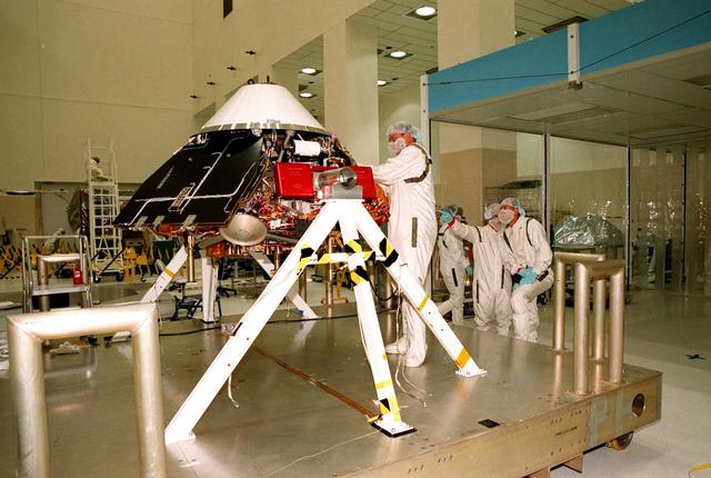 NASA image: KSC-98pc1371