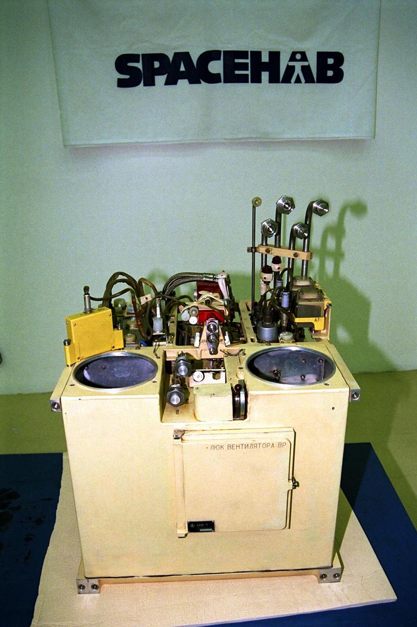 KENNEDY SPACE CENTER, FLA. -- An air conditioning replacement unit to be included among the logistics equipment to be transferred to Mir as part of the STS-89 mission is processed at the SPACEHAB Payload Processing Facility in Cape Canaveral. STS-89 will be the eighth docking of the Space Shuttle with the Russian Space Station Mir. Endeavour will be carrying the SPACEHAB module in the payload bay of the orbiter. The double module configuration will house experiments to be performed by Endeavour's crew along with logistics equipment to be transferred to Mir