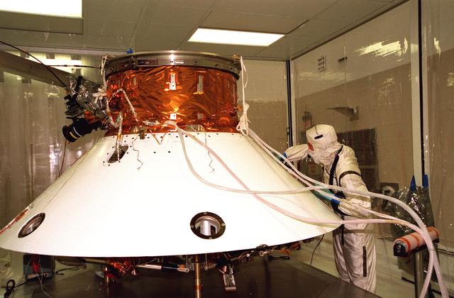 NASA image: KSC-98pc1607