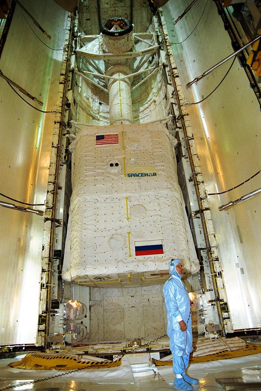 KENNEDY SPACE CENTER, FLA. -- The Space Shuttle Endeavour's payload bay doors were successfully cycled and closed for flight on Jan. 19 following replacement of a seal on the left door. Endeavour will be carrying the SPACEHAB module in the payload bay of the orbiter. The double module configuration will house experiments to be performed by Endeavour's crew along with logistics equipment to be transferred to the Russian Space Station Mir, where Mission Specialist Andrew Thomas, Ph.D., will succeed David Wolf, M.D. STS-89 will be the eighth docking of the Space Shuttle with Mir. Launch is scheduled for January 22 at 9:48 p.m. EST