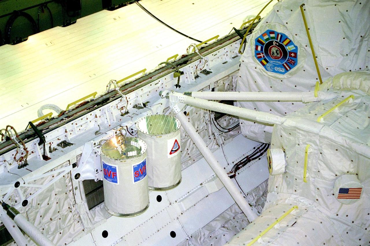 KENNEDY SPACE CENTER, FLA. -- The STS-90 Neurolab payload and two of the four Getaway Specials (GAS) await payload bay door closure in the orbiter Columbia today in Orbiter Processing Facility bay 3. Investigations during the Neurolab mission will focus on the effects of microgravity on the nervous system. The mission is a joint venture of six space agencies and seven U.S. research agencies. Investigator teams from nine countries will conduct 31 studies in the microgravity environment of space. Other agencies participating in this mission include six institutes of the National Institutes of Health, the National Science Foundation, and the Office of Naval Research, as well as the space agencies of Canada, France, Germany, and Japan, and the European Space Agency (ESA)