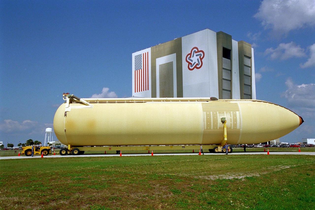 KENNEDY SPACE CENTER, FLA. -- The Space Shuttle's second lightweight external tank arrives at Kennedy Space Center and is moved to the Vehicle Assembly Building after removal from the barge by which it was delivered to the Launch Complex 39 Turn Basin. This external tank is slated for use on the STS-88 launch, the first International Space Station assembly flight. The improved tank is about 7,000 pounds lighter than its predecessors and was developed to increase the Shuttle payload capacity on International Space Station assembly flights. The tank was sent from the NASA Michoud Assembly Facility in New Orleans