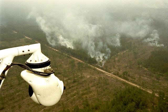 NASA image: KSC-98pc781