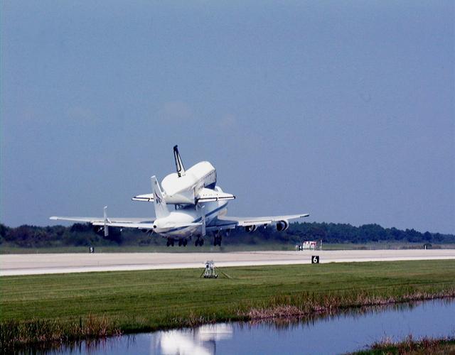 NASA image: KSC-99padig009