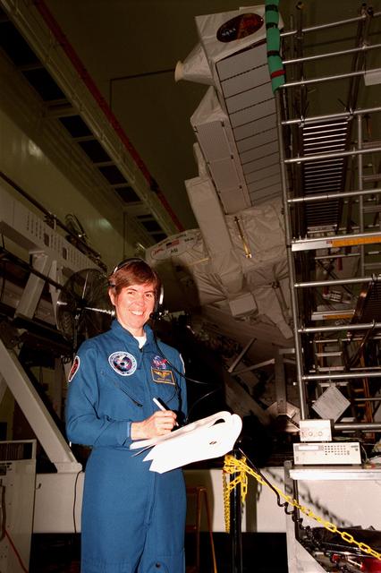 NASA image: KSC-99pp0658