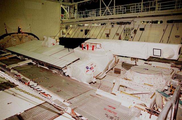 NASA image: KSC-99pp1053