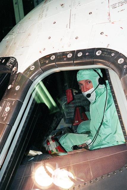 NASA image: KSC-99pp1100