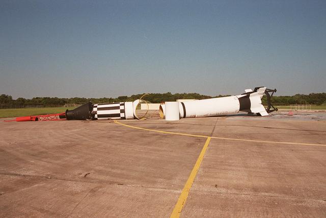 NASA image: KSC-99pp1126