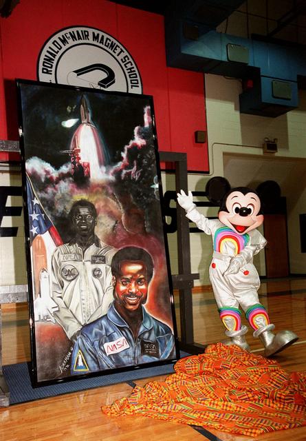 NASA image: KSC-99pp1235