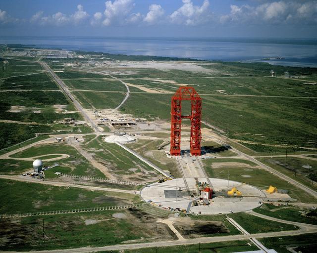 NASA image: KSC-LOD-61C-1322