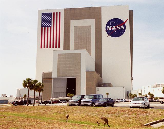 NASA image: KSC00pp0671