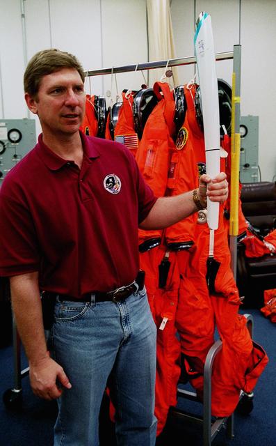 NASA image: KSC00pp0682