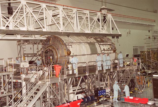 NASA image: KSC00pp0798