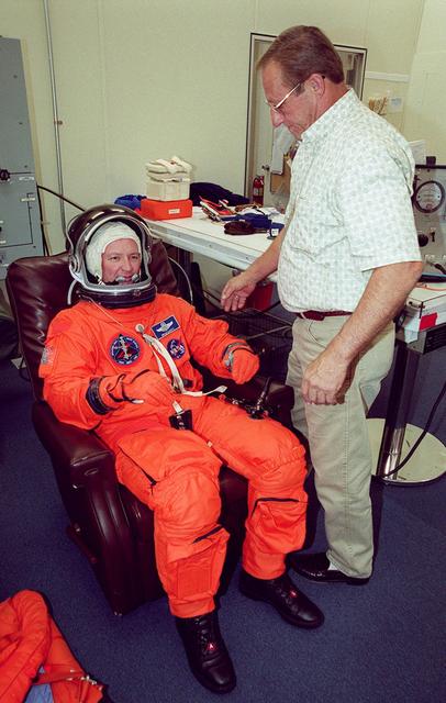 NASA image: KSC00pp1342