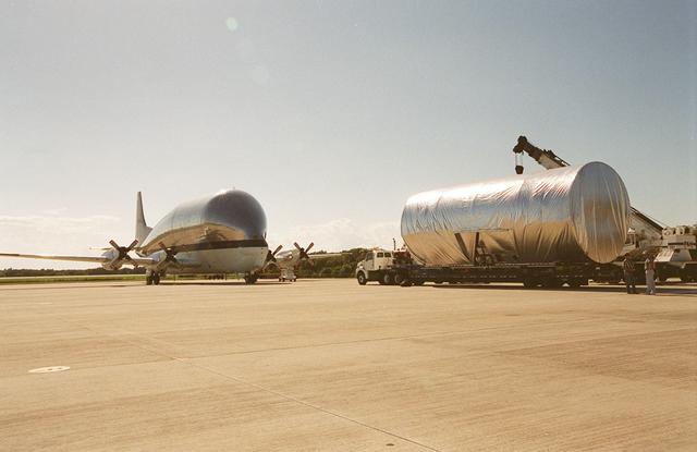 NASA image: KSC00pp1349