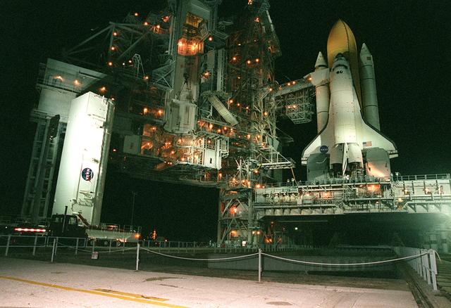 NASA image: KSC00pp1351