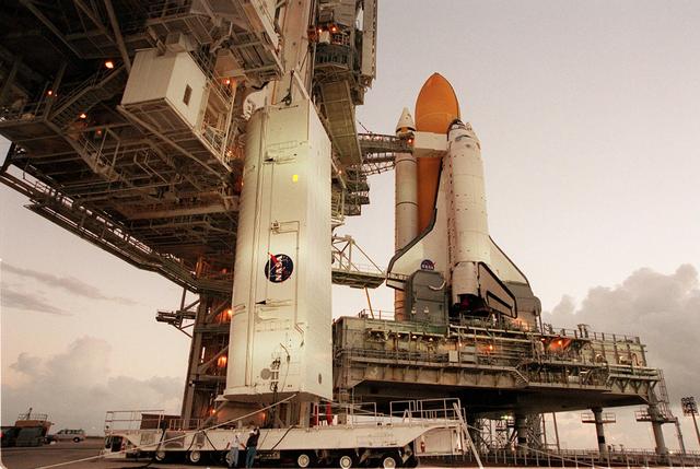 NASA image: KSC00pp1354