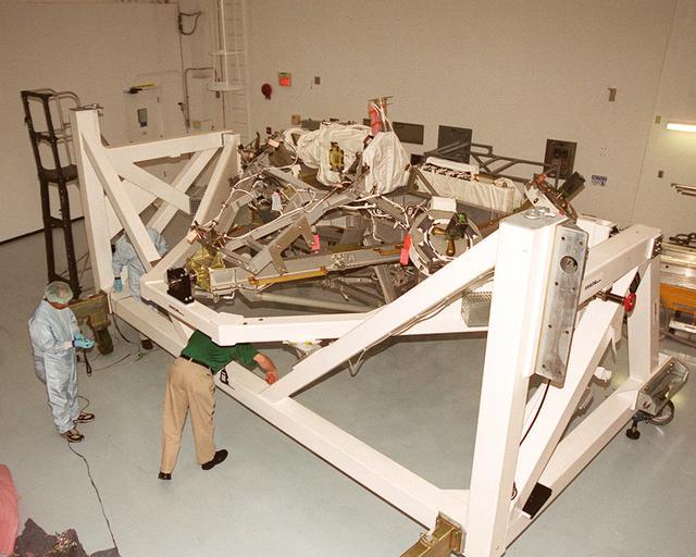 NASA image: KSC00pp1413