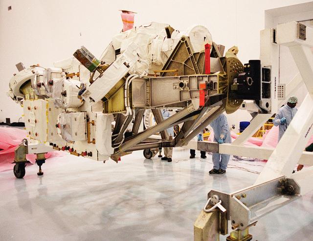 NASA image: KSC00pp1414