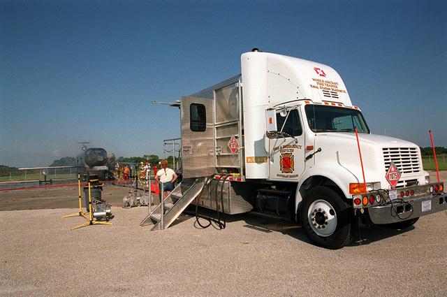 NASA image: KSC00pp1441