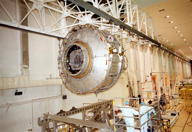 NASA image: KSC00pp1502