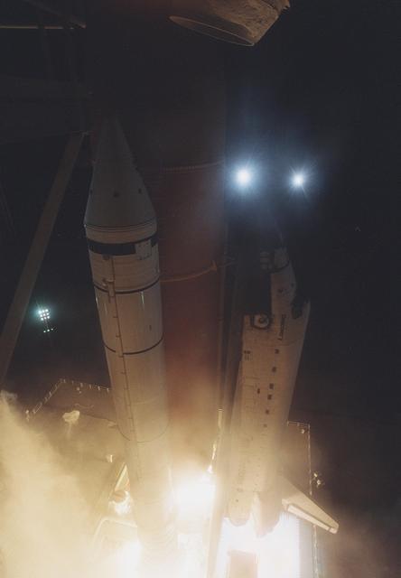 NASA image: KSC00pp1561