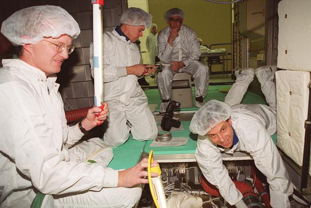 NASA image: KSC00pp1834