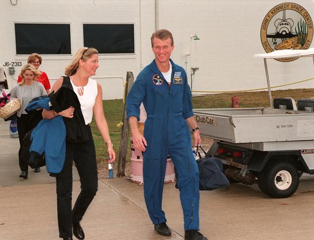 NASA image: KSC00pp1884