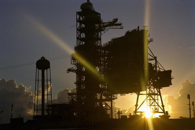 NASA image: KSC00spn001