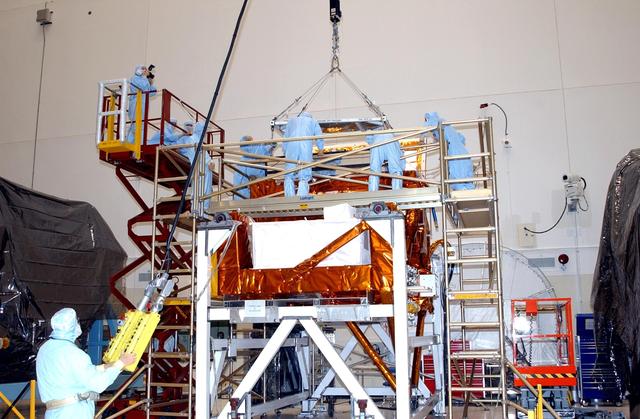 NASA image: KSC01PD1864