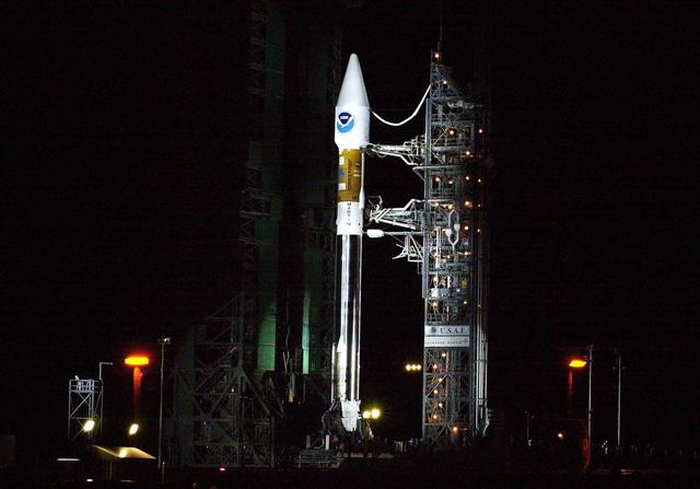 NASA image: KSC01padig249