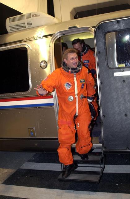 NASA image: KSC01pd1773