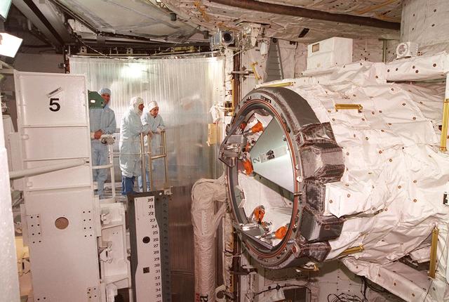 NASA image: KSC01pp0078