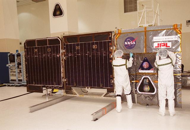 NASA image: KSC01pp0366