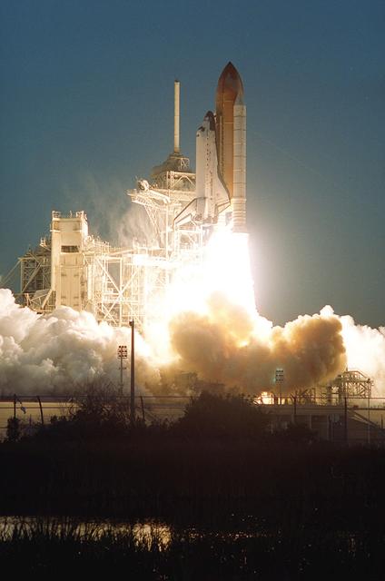 NASA image: KSC01pp0445