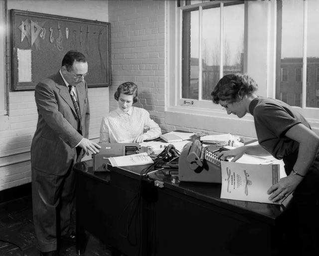 NASA image: NACA Laboratory Computers Help Compile Handbook 