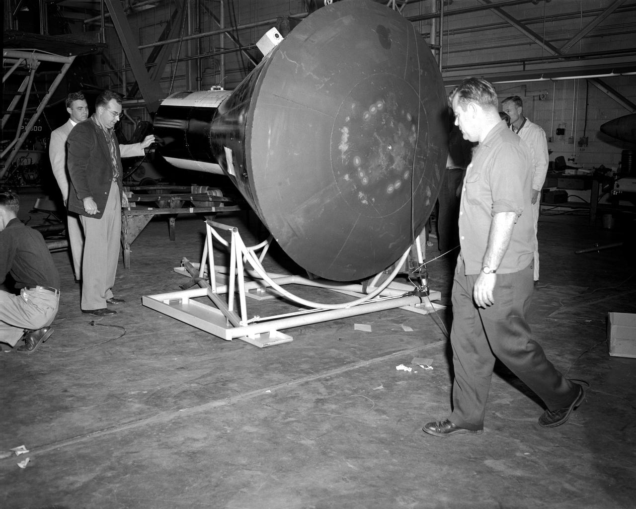 Vehicles and Missions Studies Charts, Space Capsule