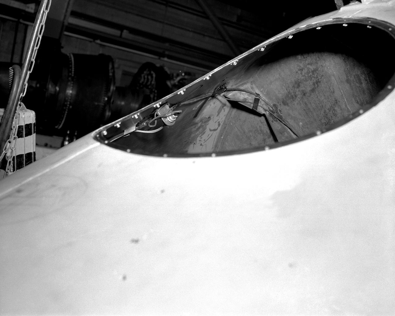 Miscellaneous Charts, space capsule,