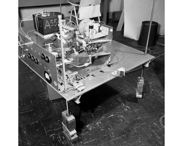 NASA image: Air Bearings and Stable Platform  