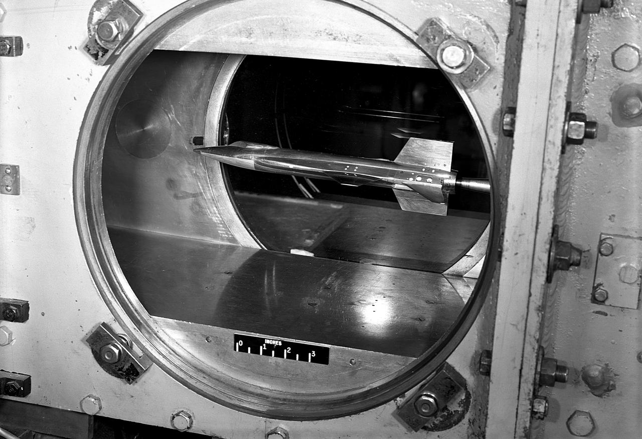 Scale-model of final X-15 configuration, mounted for testing in the Langley 11-Inch Hypersonic Tunnel.