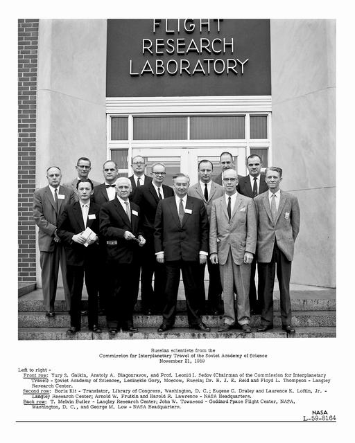 NASA image: Russian Scientists Visitors 